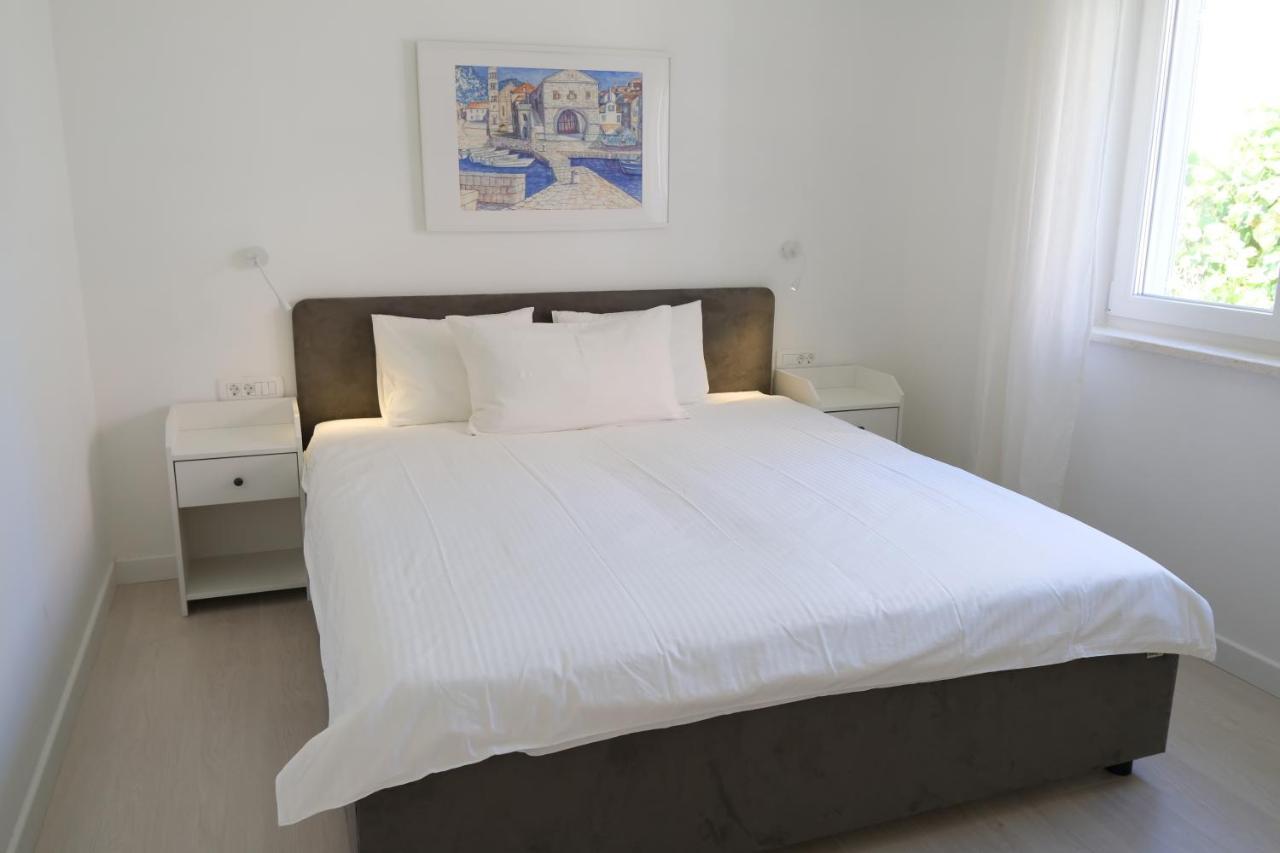 Feelathome Hvar Apartments Хвар Экстерьер фото