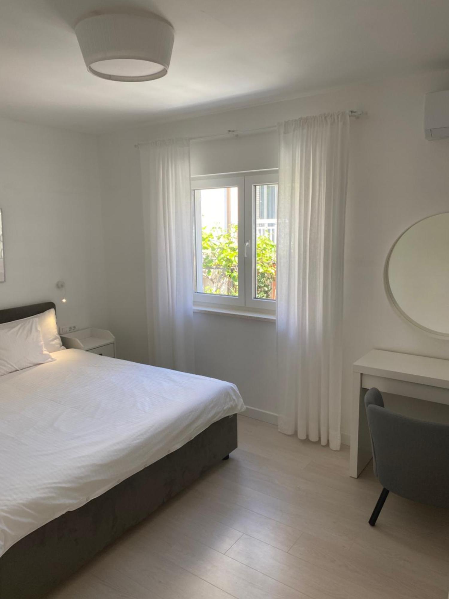 Feelathome Hvar Apartments Хвар Экстерьер фото